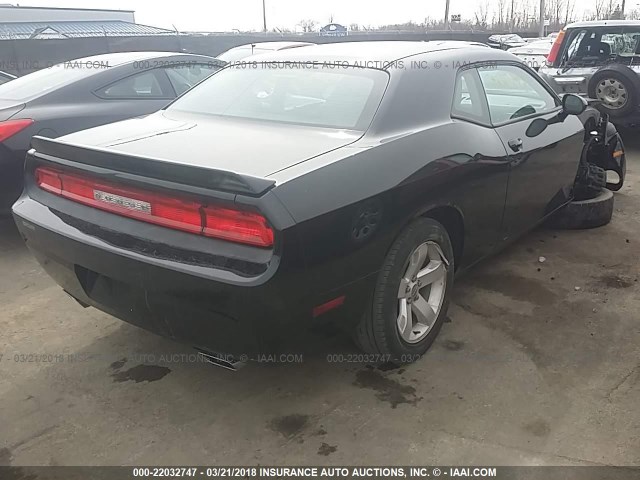 2C3CDYAG9EH258245 - 2014 DODGE CHALLENGER SXT BLACK photo 4