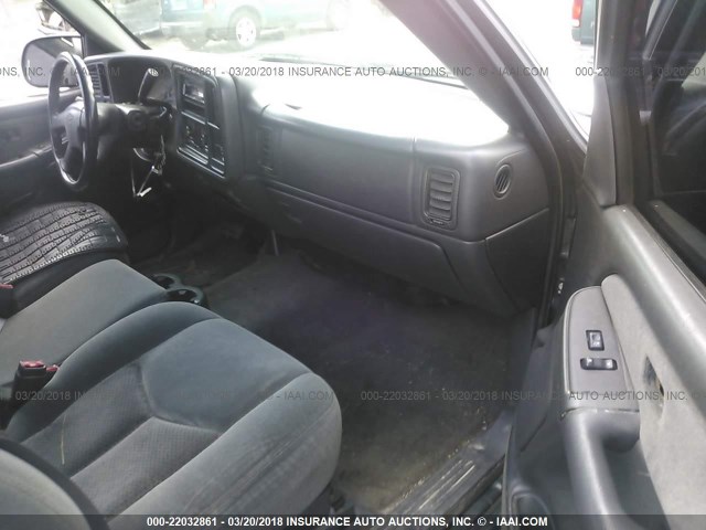 1GCEC14TX3E375540 - 2003 CHEVROLET SILVERADO C1500 GREEN photo 5