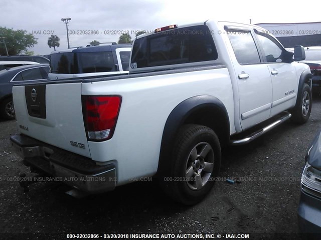 1N6BA07AX6N554417 - 2006 NISSAN TITAN XE/SE/LE WHITE photo 4