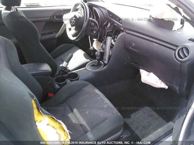 JTKJF5C76B3006663 - 2011 TOYOTA SCION TC 灰色 照片 5
