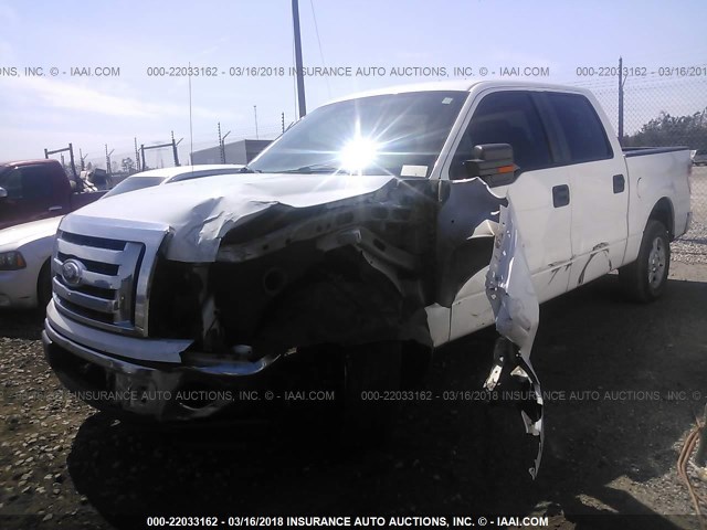 1FTEW1CM0BFD00632 - 2011 FORD F150 SUPERCREW WHITE photo 2