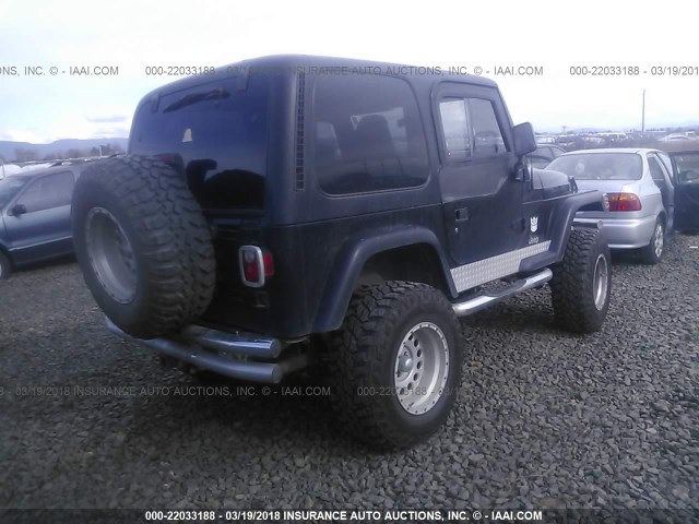 1J4FY29P6WP752486 - 1998 JEEP WRANGLER / TJ SE BLACK photo 4