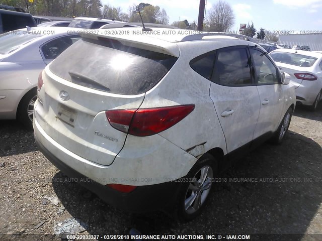 KM8JU3AC2DU561586 - 2013 HYUNDAI TUCSON GLS/LIMITED WHITE photo 4