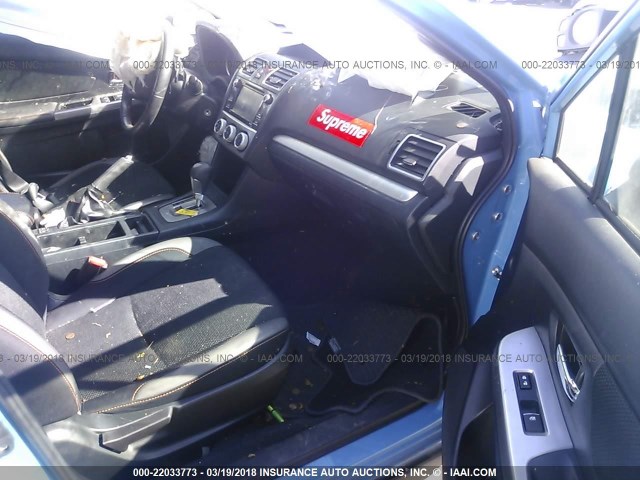 JF2GPABC3G8285040 - 2016 SUBARU CROSSTREK PREMIUM ლურჯი ფოტო 5