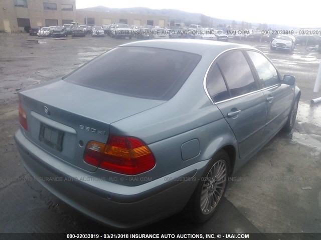 WBAEW53442PG17122 - 2002 BMW 330 XI BLUE photo 4