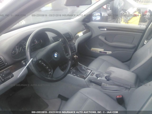 WBAEW53442PG17122 - 2002 BMW 330 XI BLUE photo 5