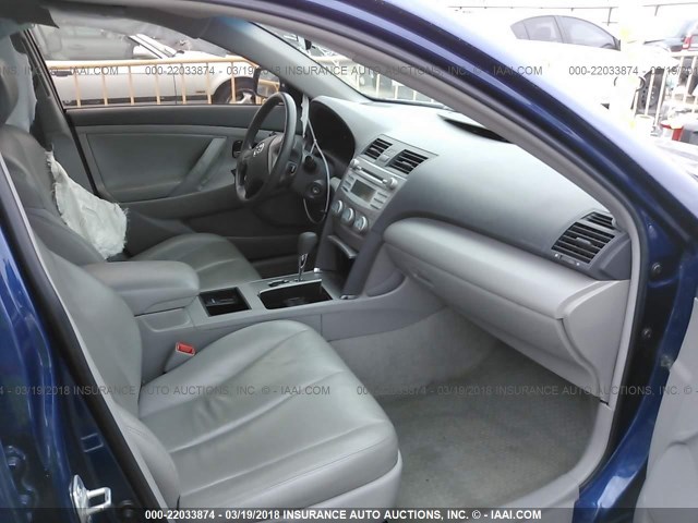 4T1BE46K38U219061 - 2008 TOYOTA CAMRY CE/LE/XLE/SE BLUE photo 5