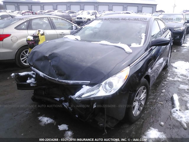 5NPEB4AC3DH532111 - 2013 HYUNDAI SONATA GLS BLACK photo 6