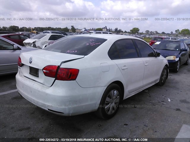 3VW2K7AJ4DM221569 - 2013 VOLKSWAGEN JETTA S 白色 照片 4