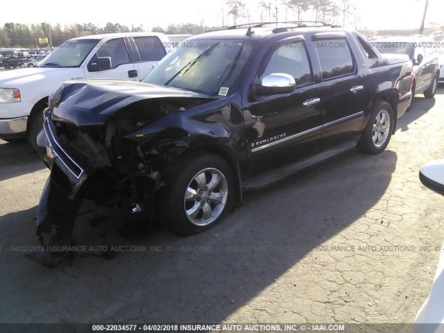 3GNEC32JX9G122515 - 2009 CHEVROLET AVALANCHE C1500 LTZ BLACK photo 2