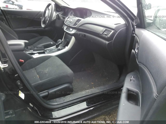 1HGCR2F7XEA055531 - 2014 HONDA ACCORD EX BLACK photo 5