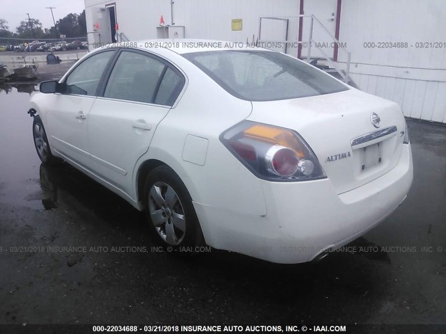 1N4AL21E38C266310 - 2008 NISSAN ALTIMA 2.5/2.5S WHITE photo 3