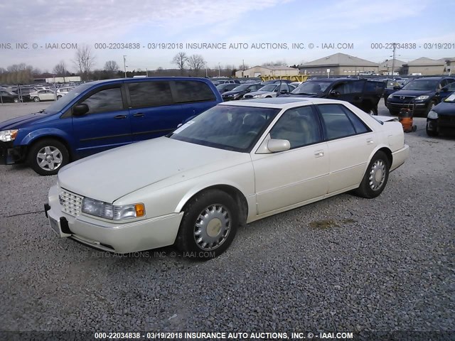 1G6KY5296RU829979 - 1994 CADILLAC SEVILLE STS WHITE photo 2