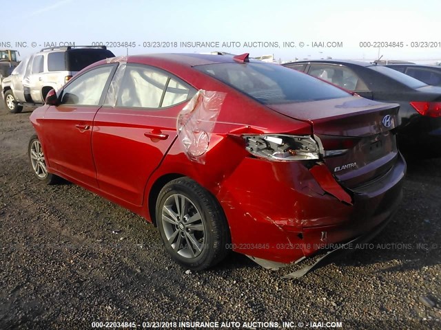 5NPD84LF3HH023417 - 2017 HYUNDAI ELANTRA SE/VALUE/LIMITED RED photo 3