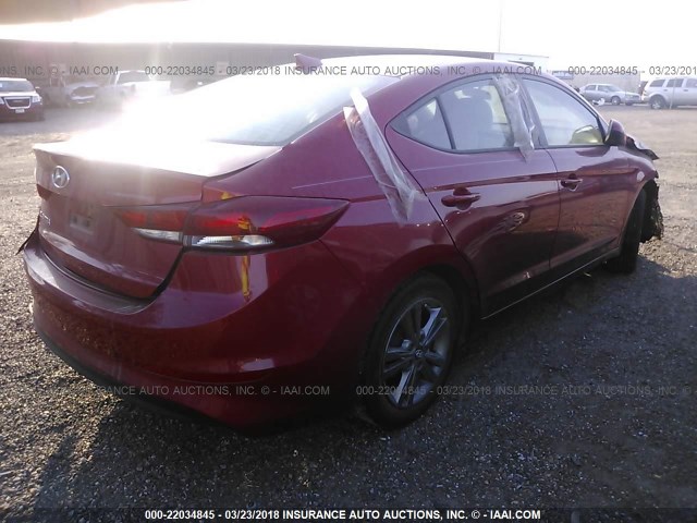 5NPD84LF3HH023417 - 2017 HYUNDAI ELANTRA SE/VALUE/LIMITED RED photo 4