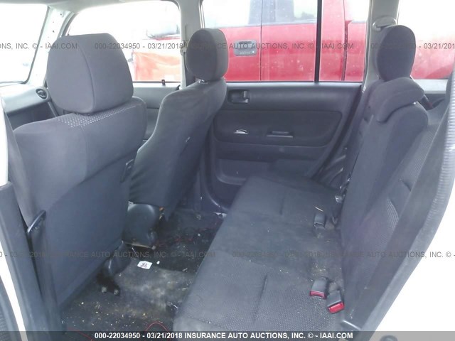 JTLKT324240167956 - 2004 TOYOTA SCION XB WHITE photo 8