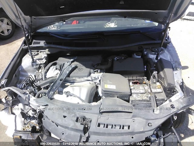 4T1BF1FK0HU363680 - 2017 TOYOTA CAMRY LE/XLE/SE/XSE ვერცხლისფერი ფოტო 10