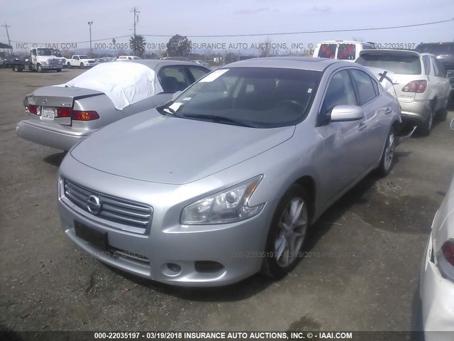 1N4AA5AP6EC489428 - 2014 NISSAN MAXIMA S/SV SILVER photo 2