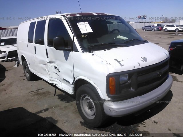 1GCHG35R311182599 - 2001 CHEVROLET EXPRESS G3500  WHITE photo 1