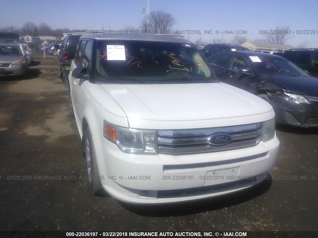 2FMGK5BC4ABA43202 - 2010 FORD FLEX SE WHITE photo 6