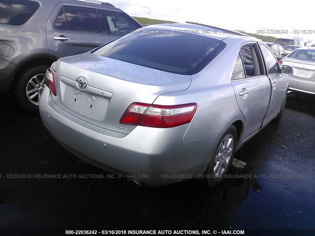 JTNBE46K073023373 - 2007 TOYOTA CAMRY NEW GENERAT CE/LE/XLE/SE SILVER photo 4