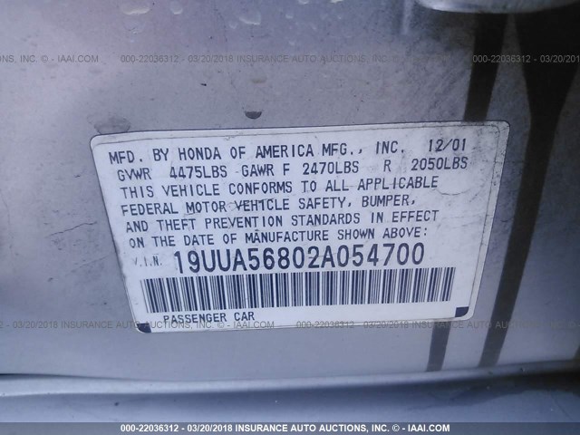 19UUA56802A054700 - 2002 ACURA 3.2TL TYPE-S SILVER photo 9