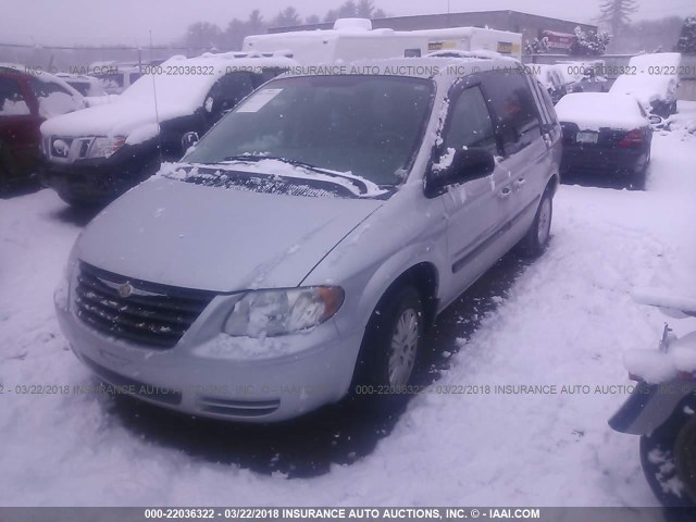 1C4GP45R95B441288 - 2005 CHRYSLER TOWN & COUNTRY  SILVER photo 2