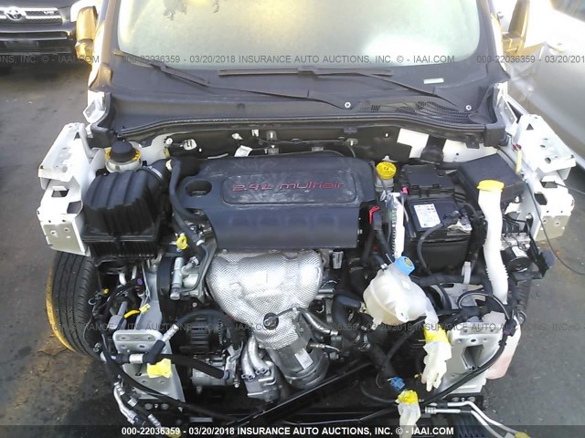 ZFBERFBT0G6B81183 - 2016 RAM PROMASTER CITY SLT 白色 照片 10