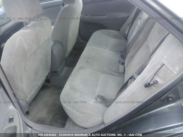 4T1BE32K92U566031 - 2002 TOYOTA CAMRY LE/XLE/SE 灰色 照片 8