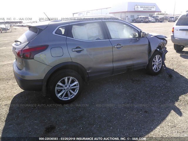 JN1BJ1CP8HW029987 - 2017 NISSAN ROGUE SPORT S/SV/SL GRAY photo 4