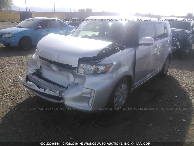 JTLZE4FE1FJ076224 - 2015 TOYOTA SCION XB SILVER photo 2