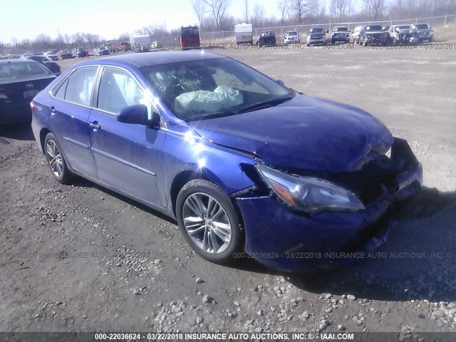 4T1BF1FKXGU533137 - 2016 TOYOTA CAMRY LE/XLE/SE/XSE ლურჯი ფოტო 1