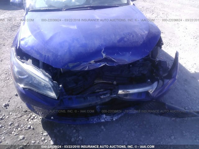 4T1BF1FKXGU533137 - 2016 TOYOTA CAMRY LE/XLE/SE/XSE ლურჯი ფოტო 6