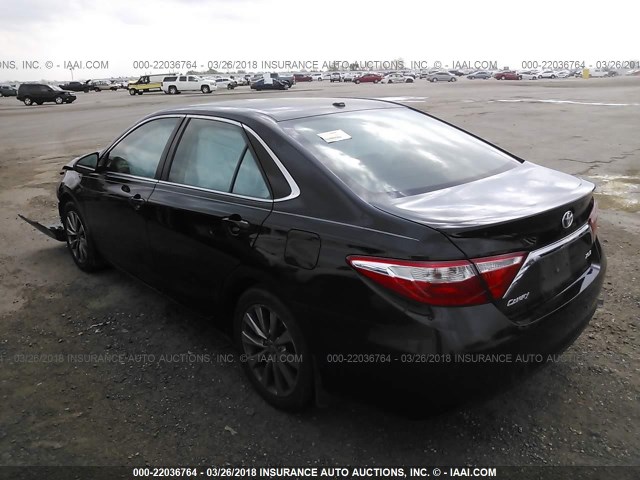 4T4BF1FK9FR498790 - 2015 TOYOTA CAMRY LE/XLE/SE/XSE BLACK photo 3