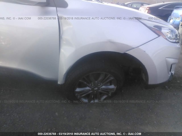 KM8JUCAG1EU926232 - 2014 HYUNDAI Tucson GLS/LIMITED/SE GRAY photo 6