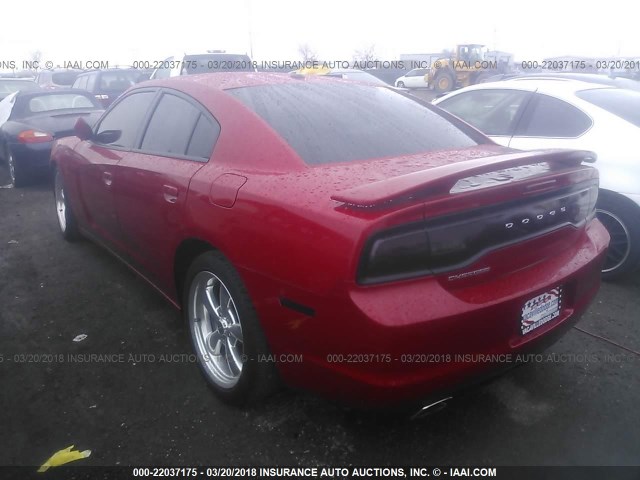 2C3CDXHG4DH546592 - 2013 DODGE CHARGER SXT RED photo 3