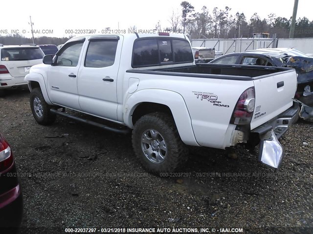 3TMLU4EN0BM056758 - 2011 TOYOTA TACOMA DOUBLE CAB WHITE photo 3