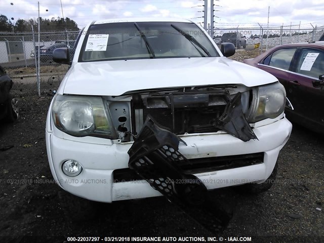 3TMLU4EN0BM056758 - 2011 TOYOTA TACOMA DOUBLE CAB თეთრი ფოტო 6