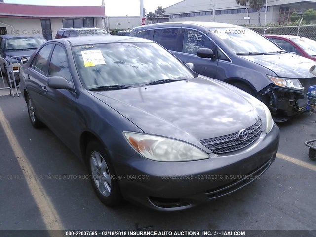 JTDBF32K530127502 - 2003 TOYOTA CAMRY LE/XLE GRAY photo 1