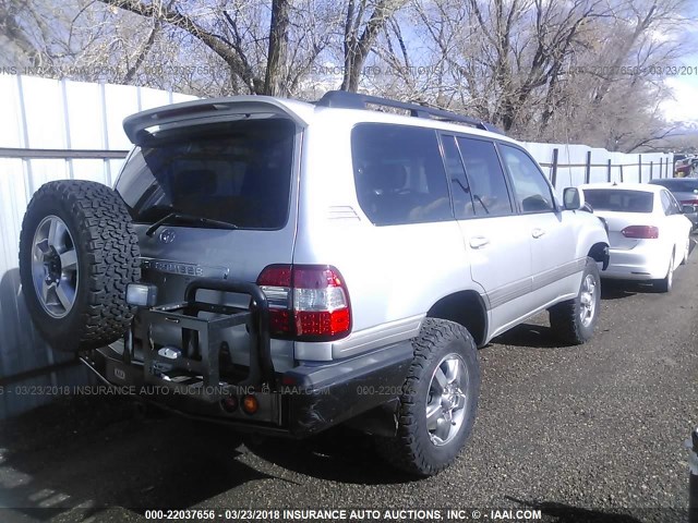 JTEHT05JX62100532 - 2006 TOYOTA LAND CRUISER  SILVER photo 4