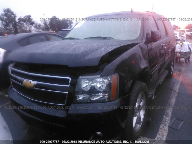 1GNSCJE01ER123119 - 2014 CHEVROLET SUBURBAN C1500 LT BLACK photo 2