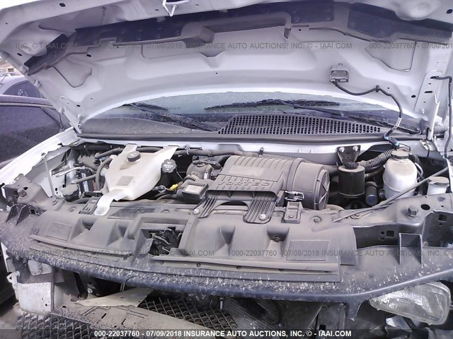 1GAZGLFG1H1161741 - 2017 CHEVROLET EXPRESS G3500 LS WHITE photo 10