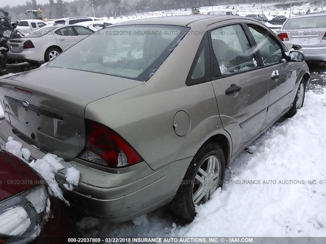 1FAFP34P13W257500 - 2003 FORD FOCUS SE/SE COMFORT/SE SPORT GOLD photo 4