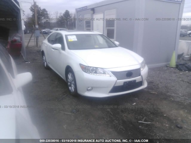 JTHBW1GG7D2010405 - 2013 LEXUS ES 300H WHITE photo 1