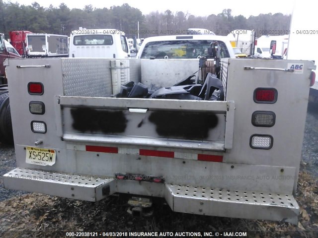 1FDAF57R68EB99313 - 2008 FORD F550 SUPER DUTY SILVER photo 8