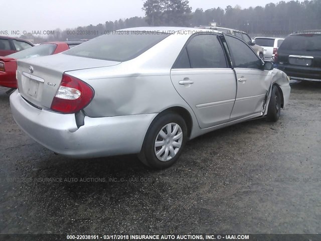 4T1BE32K65U385327 - 2005 TOYOTA CAMRY LE/XLE/SE 银色 照片 4