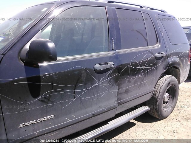 1FMZU63K24UB67403 - 2004 FORD EXPLORER XLT/XLT SPORT/NBX BLACK photo 6