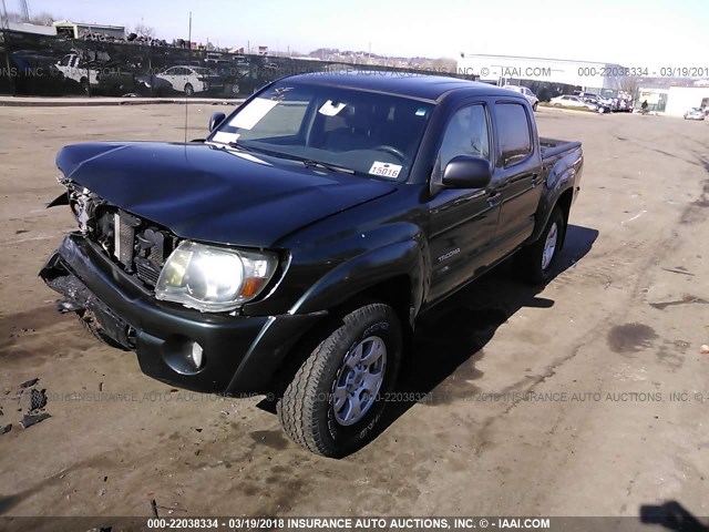 3TMLU42N69M026033 - 2009 TOYOTA TACOMA DOUBLE CAB GREEN photo 2