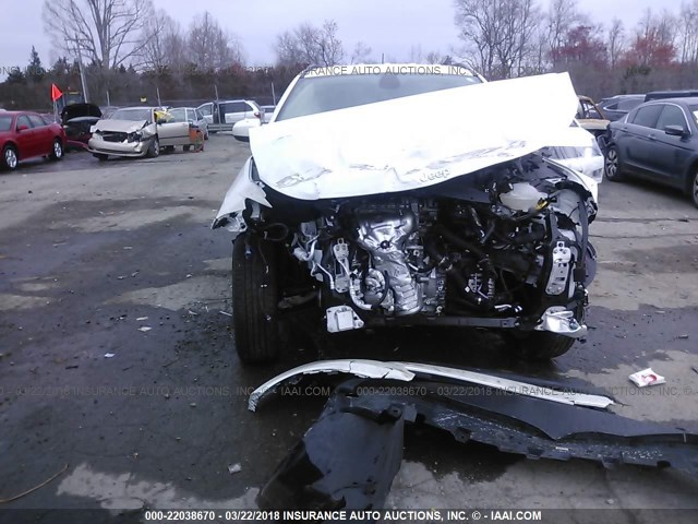 3C4NJDBB4JT114922 - 2018 JEEP COMPASS LATITUDE 白色 照片 6