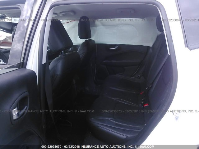 3C4NJDBB4JT114922 - 2018 JEEP COMPASS LATITUDE 白色 照片 8